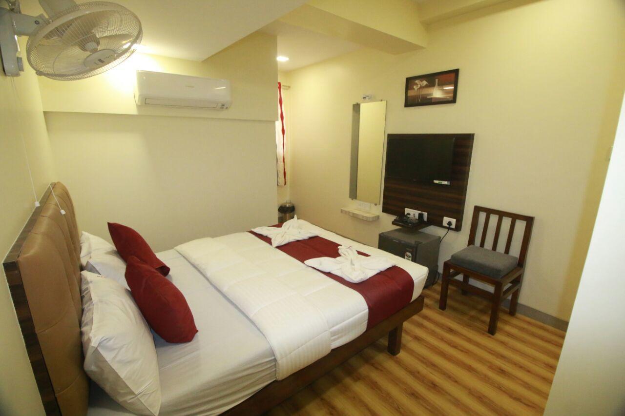 Hotel Alfa International Near Nanavati Hospital Mumbai Near Airport Mumbai Near Juhu Beach Extérieur photo